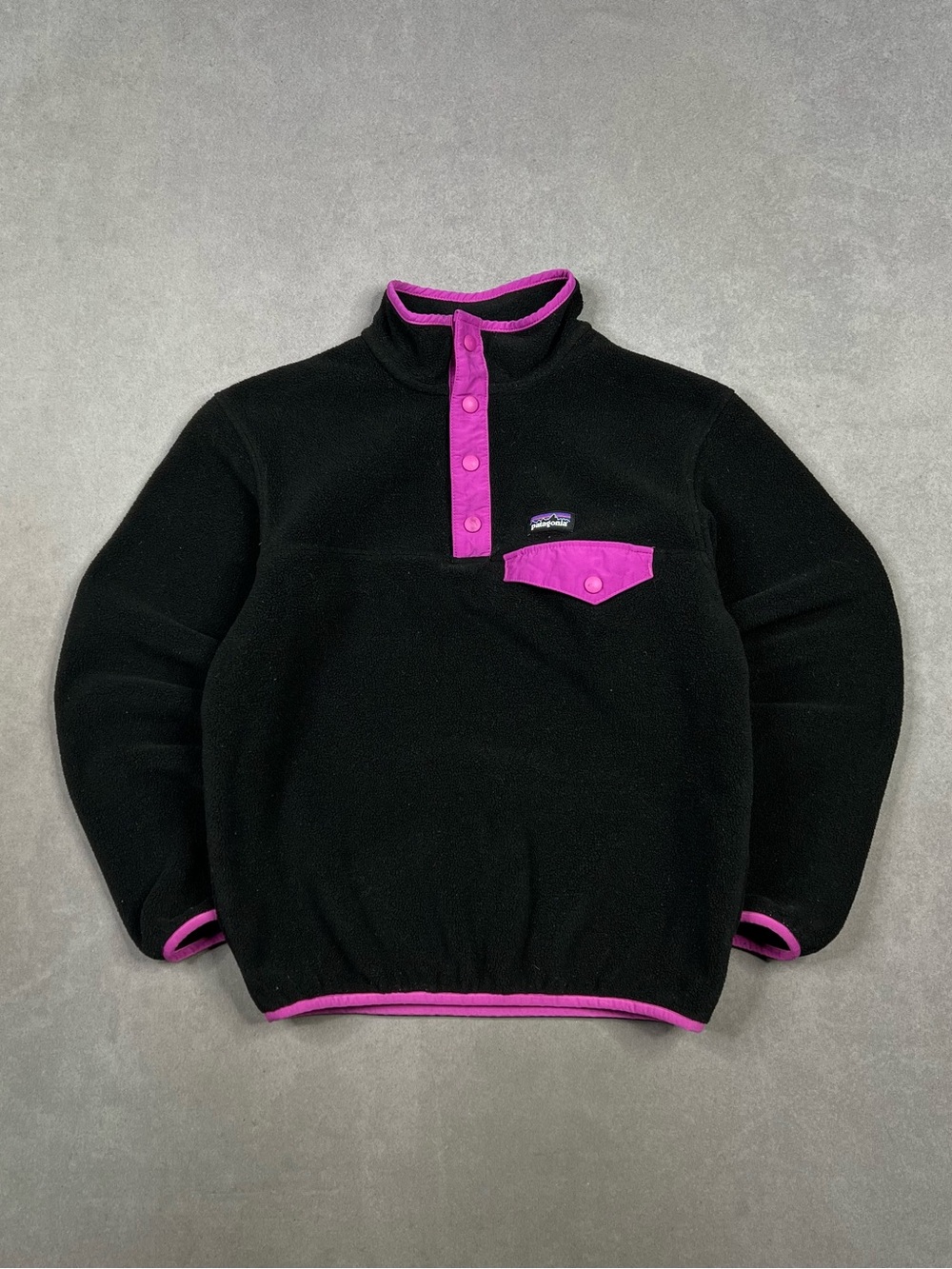 Patagonia Black Fleece Pullover with Magenta Accents